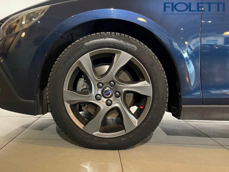 Volvo V40 Cross Country usata a Brescia (13)