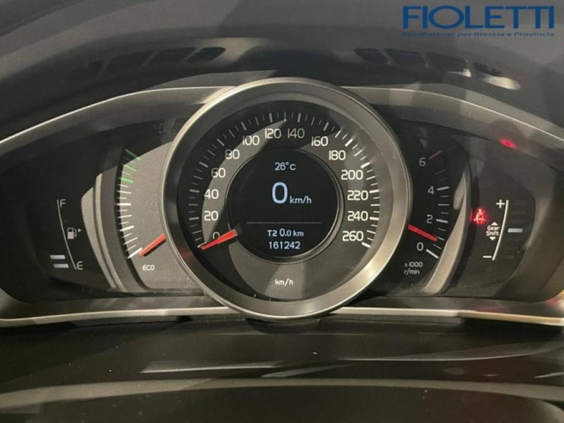 Volvo V40 Cross Country usata a Brescia (8)