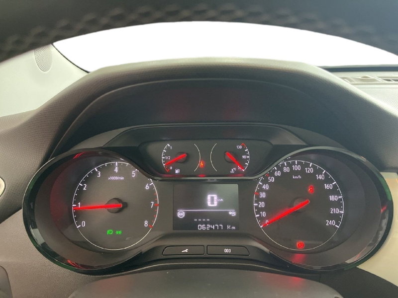 Opel Crossland X usata a Torino (15)