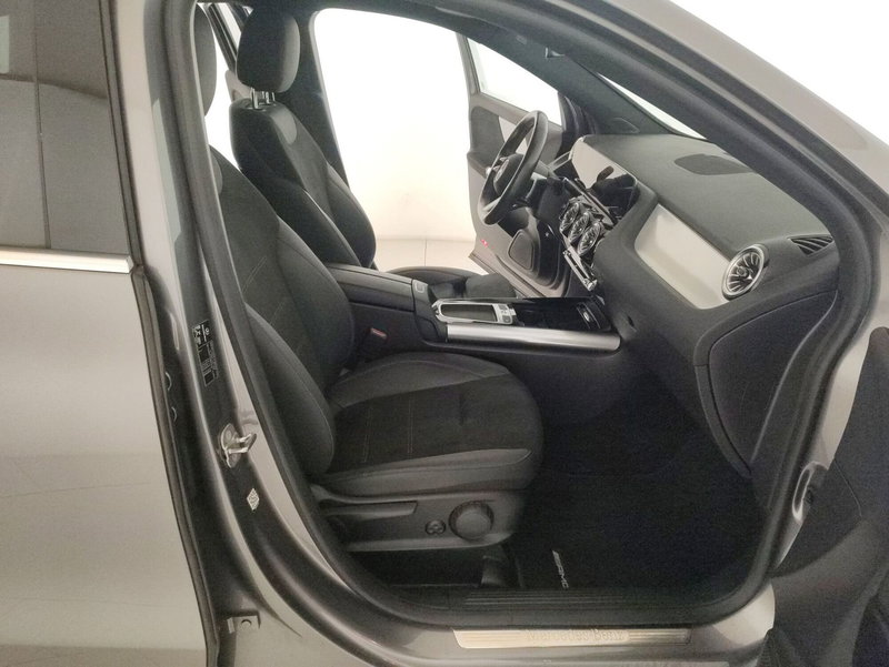 Mercedes-Benz GLA SUV usata  (10)