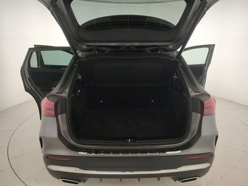 Mercedes-Benz GLA SUV usata  (11)