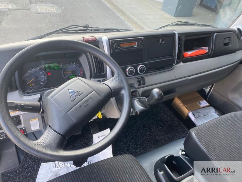 Mitsubishi Fuso Canter (4ª serie) nuova a Bergamo (10)