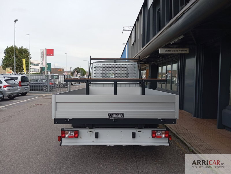 Maxus Deliver Furgone nuova a Bergamo (6)