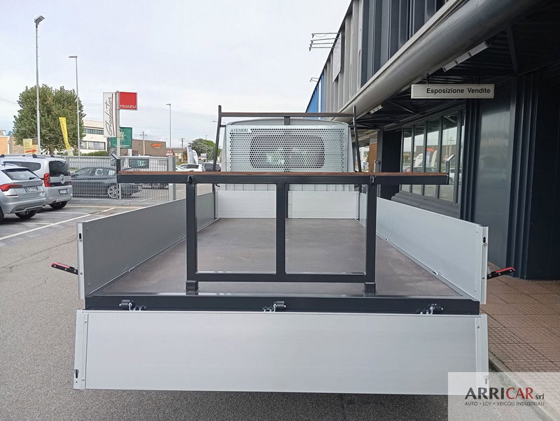 Maxus Deliver Furgone nuova a Bergamo (7)