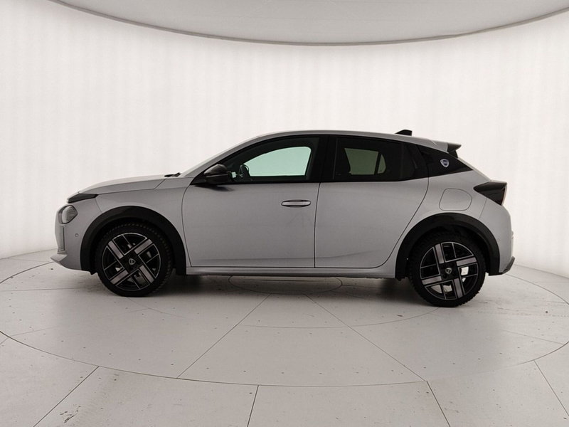 Lancia Ypsilon usata a Caserta (8)