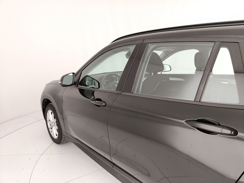 BMW X1 usata a Caserta (13)