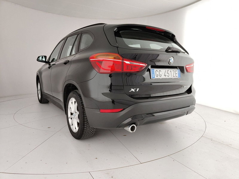 BMW X1 usata a Caserta (9)