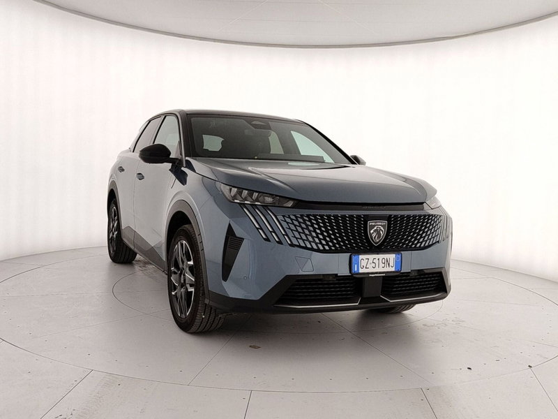 Peugeot 3008 nuova a Caserta