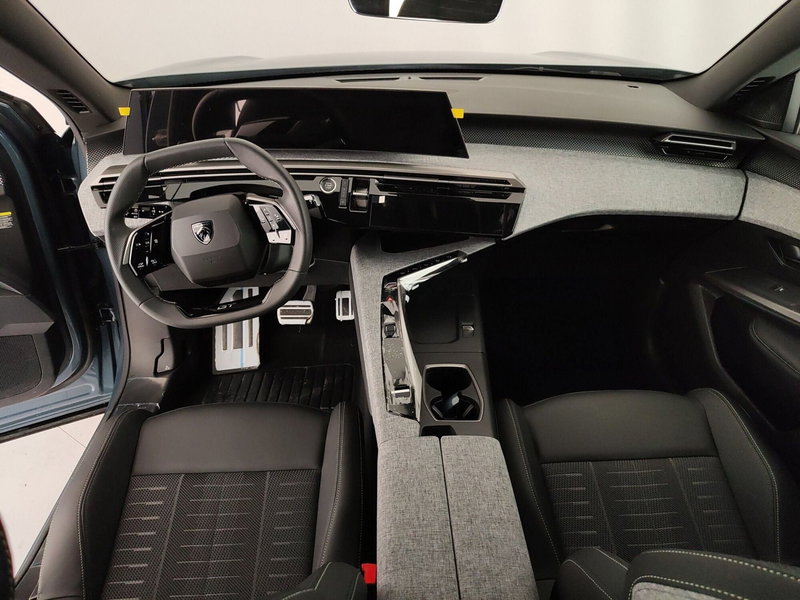 Peugeot 3008 nuova a Caserta (15)