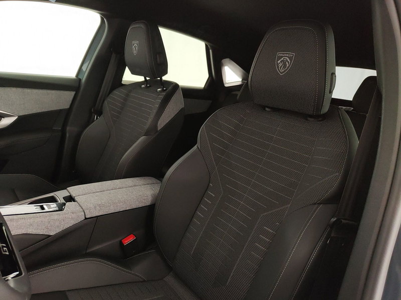 Peugeot 3008 nuova a Caserta (17)