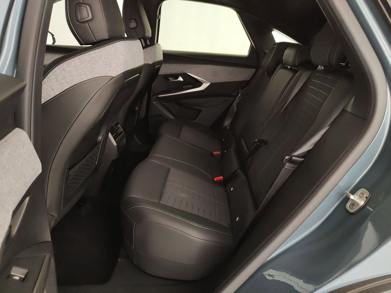 Peugeot 3008 nuova a Caserta (18)