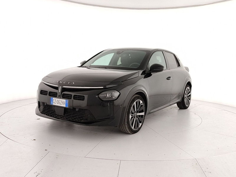 Lancia Ypsilon usata a Caserta (3)