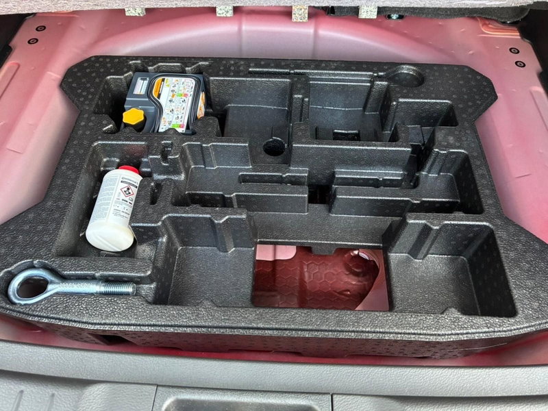 Suzuki Vitara nuova a Prato (12)