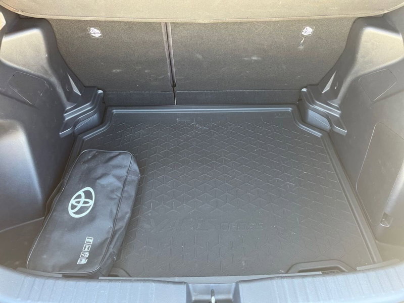 Toyota Yaris Cross usata a Ragusa (6)