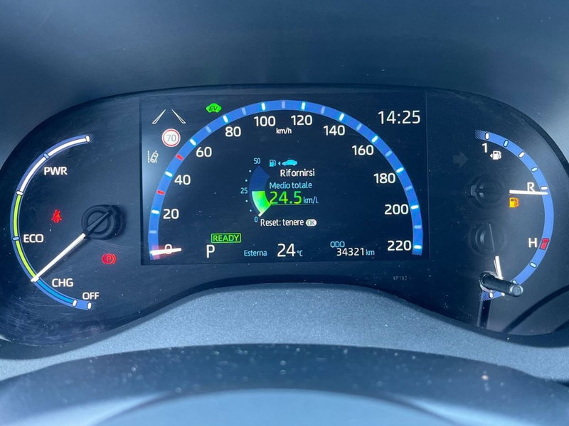 Toyota Yaris Cross usata a Ragusa (9)