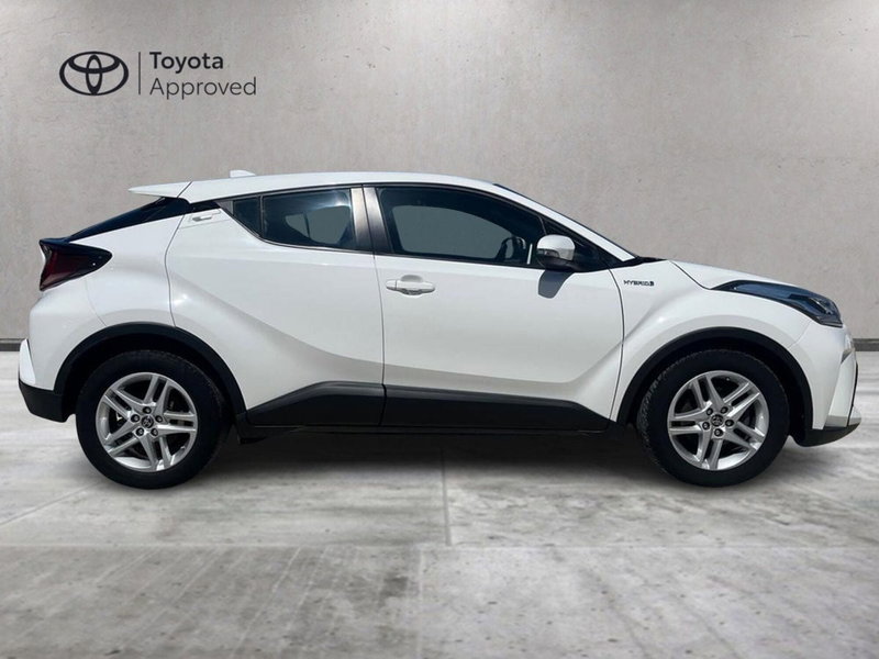 Toyota Toyota C-HR usata a Ragusa (4)