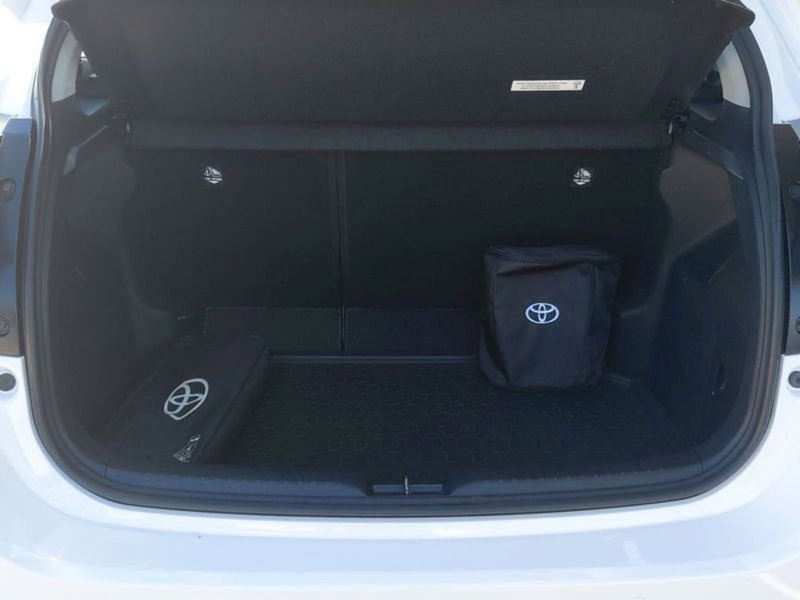 Toyota Yaris usata a Cagliari (11)