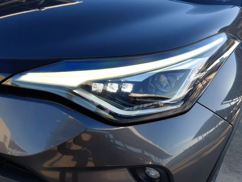 Toyota Toyota C-HR usata a Cagliari (10)