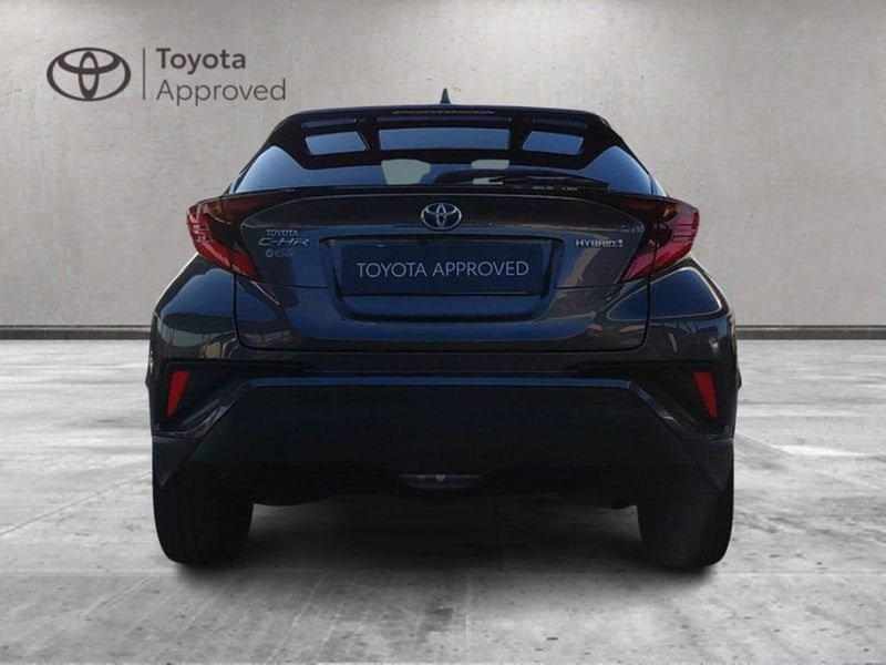 Toyota Toyota C-HR usata a Cagliari (8)