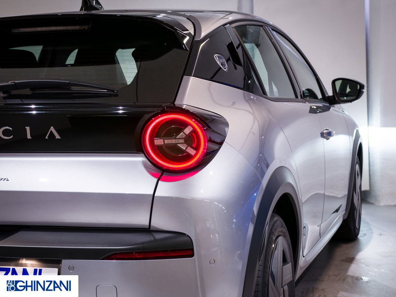 Lancia Ypsilon nuova a Bergamo (17)