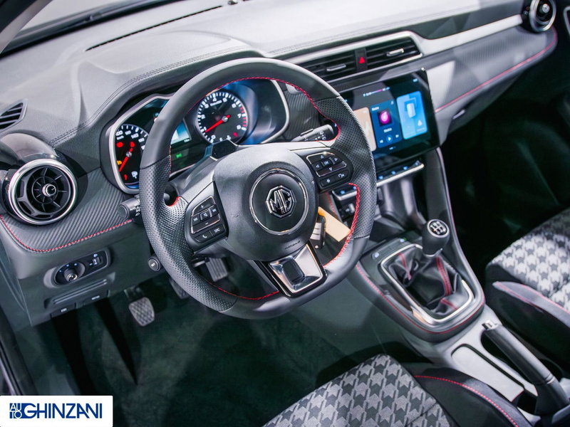 Mg ZS nuova a Bergamo (11)