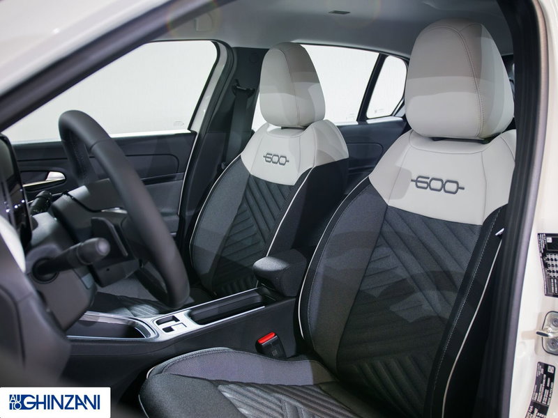 Fiat 600 nuova a Bergamo (10)