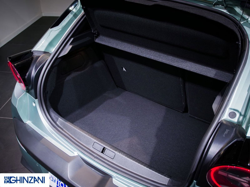 Lancia Ypsilon nuova a Bergamo (14)