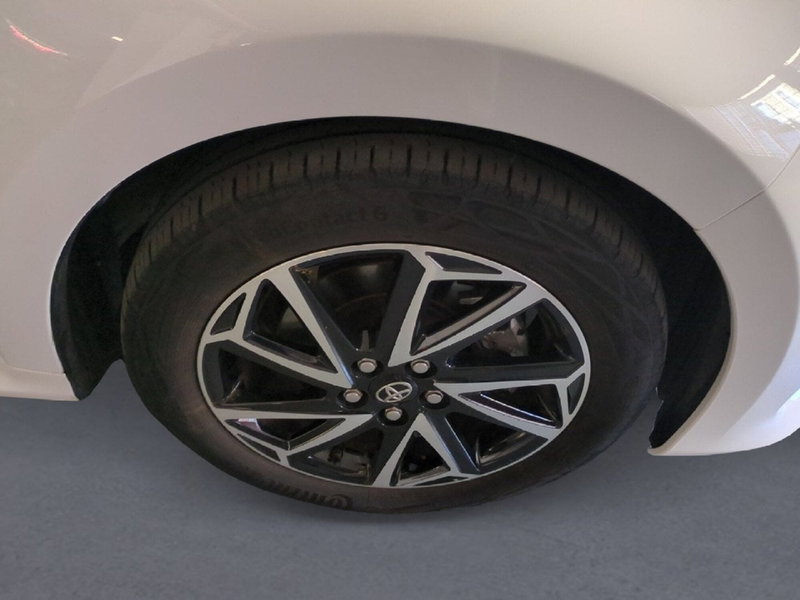 Toyota Yaris usata a Milano (10)