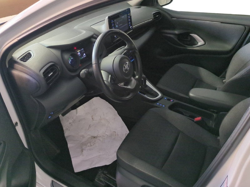 Toyota Yaris usata a Milano (13)