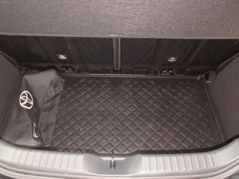 Toyota Aygo X usata a Milano (10)