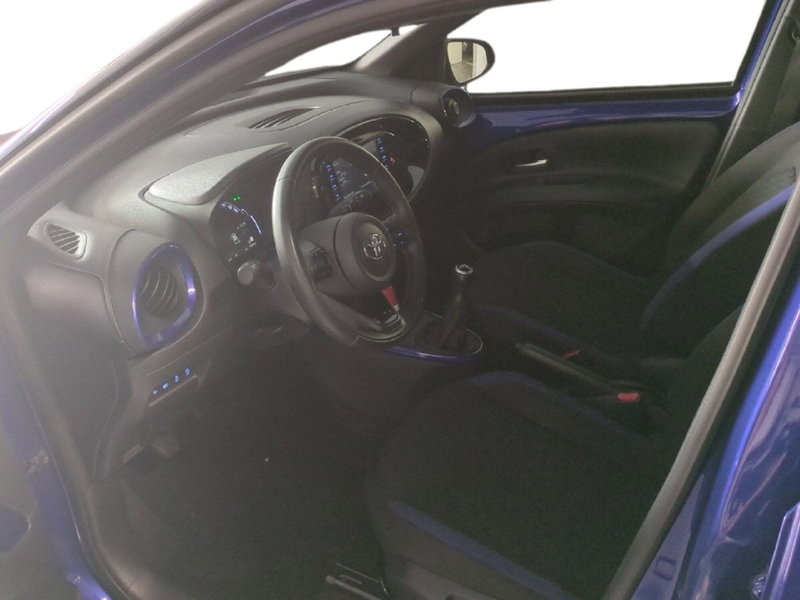 Toyota Aygo X usata a Milano (12)