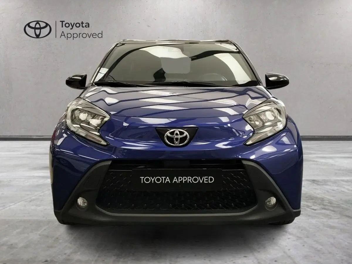 Toyota Aygo X usata a Roma (11)