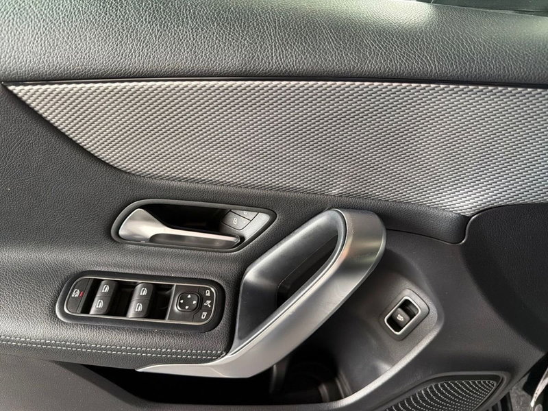 Mercedes-Benz Classe A Sedan usata a Bergamo (18)