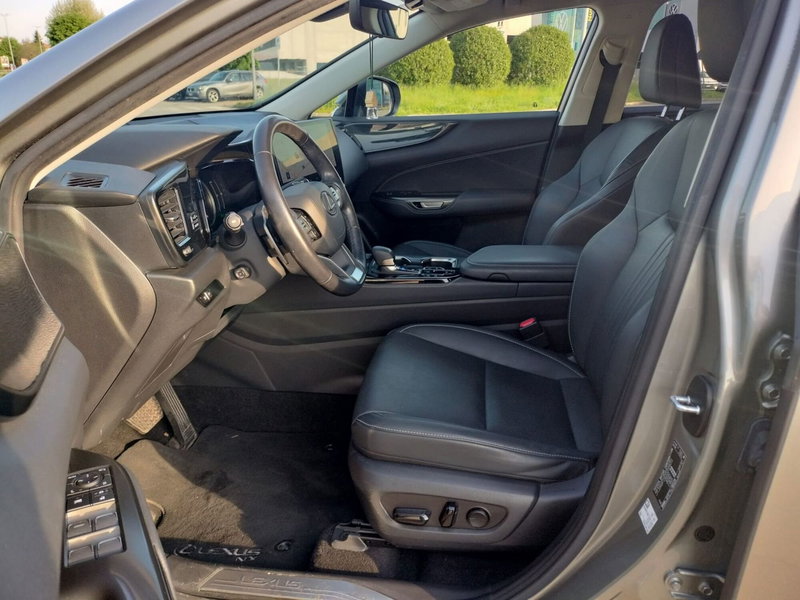 Lexus NX usata a Modena (12)