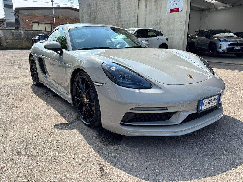 Porsche 718 Cayman  usata a Modena (3)