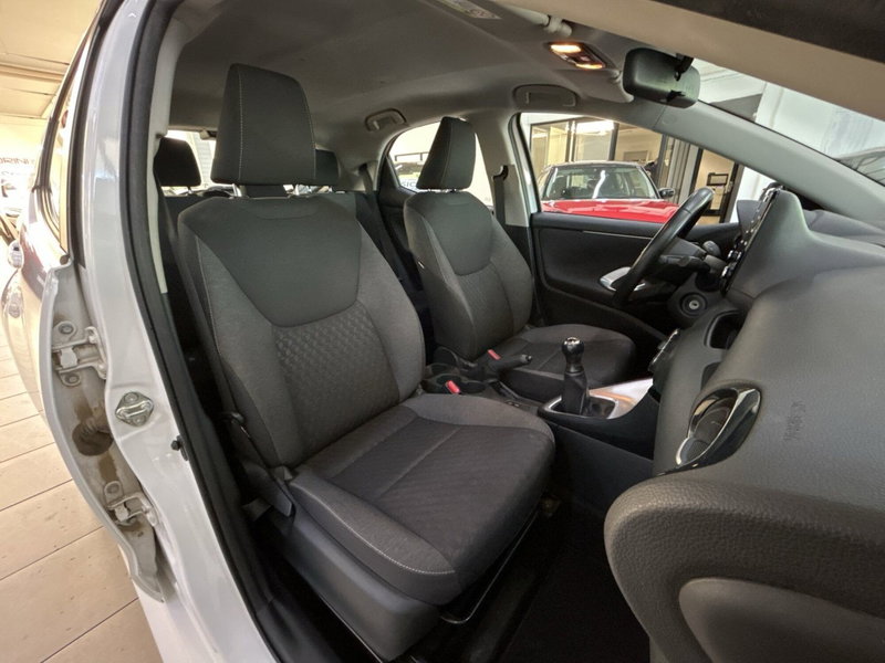 Toyota Yaris usata a Bologna (12)