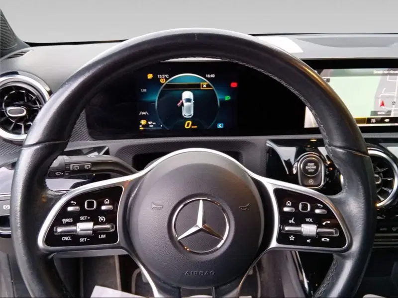 Mercedes-Benz Classe A usata a Siena (10)