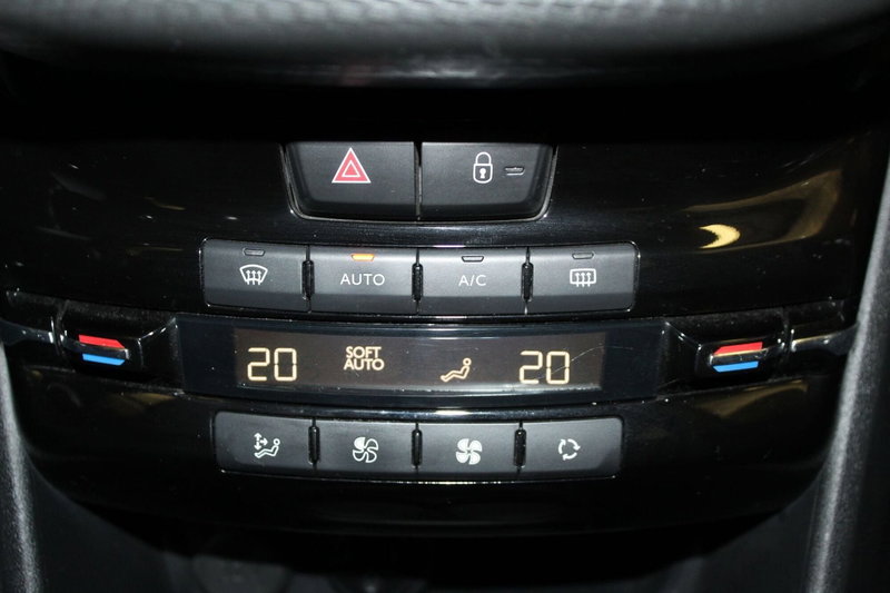 Peugeot 2008 usata a Cremona (13)