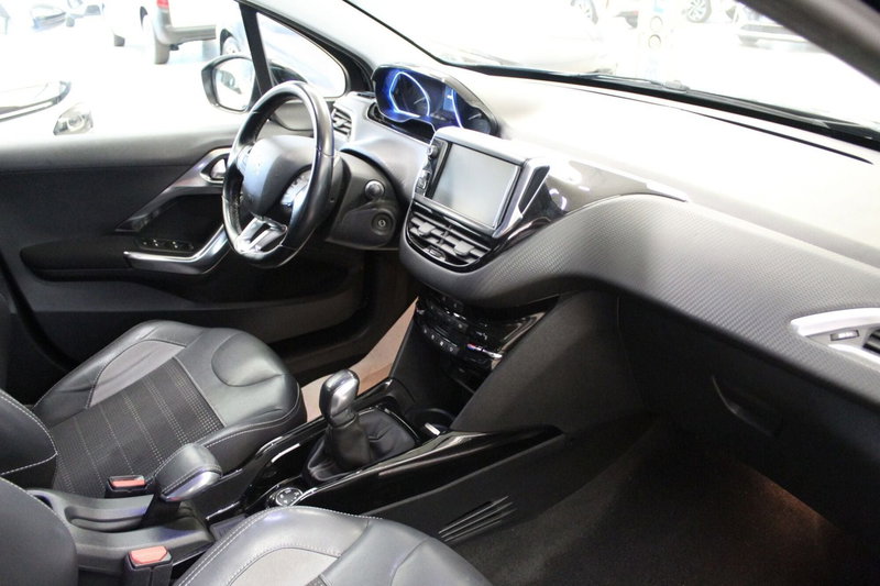 Peugeot 2008 usata a Cremona (9)