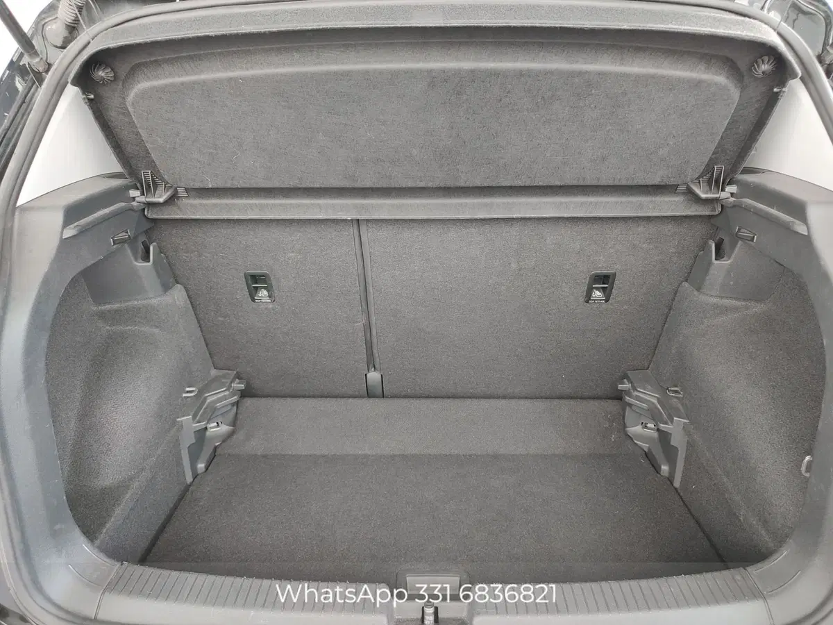 Volkswagen T-Cross usata a Palermo (17)
