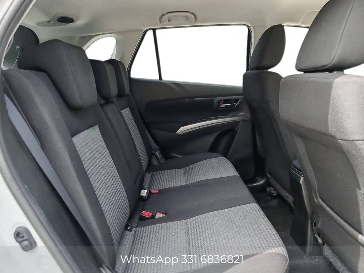Suzuki S-Cross usata a Palermo (8)