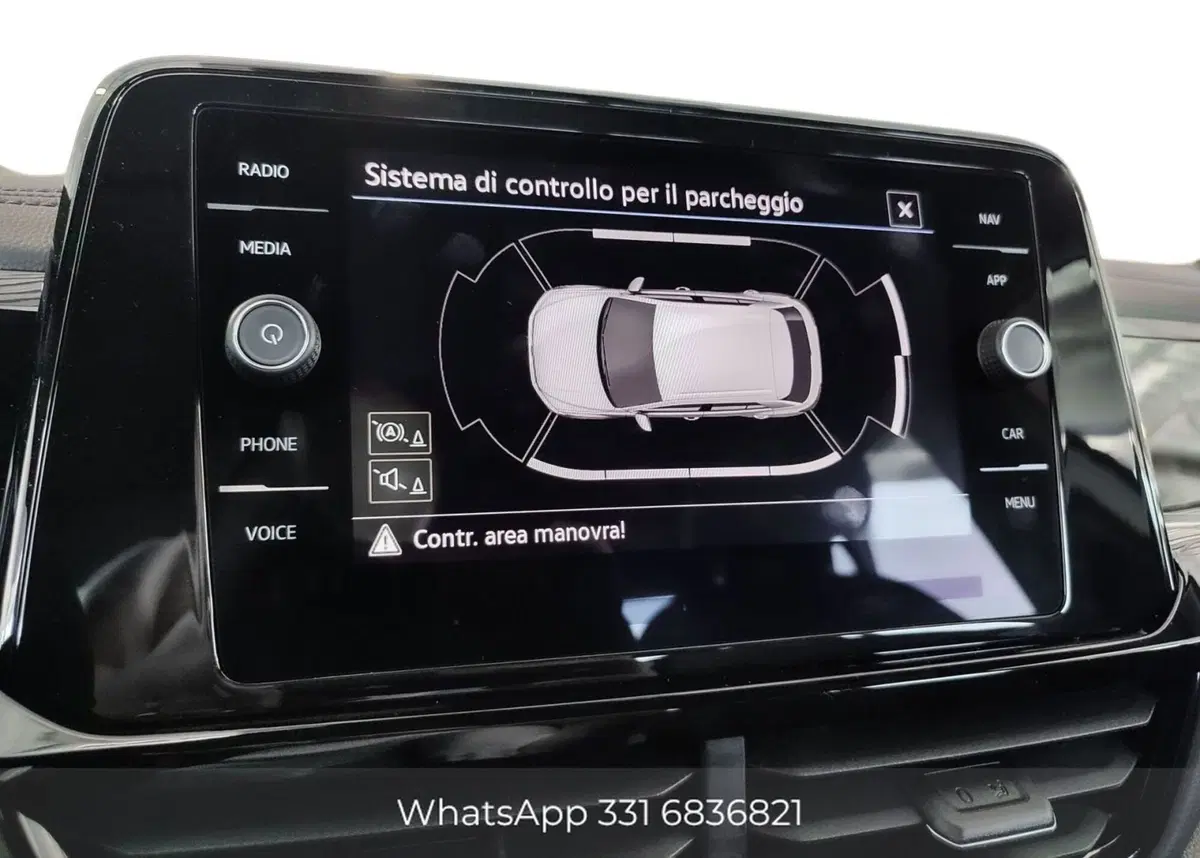 Volkswagen T-Roc usata a Palermo (13)