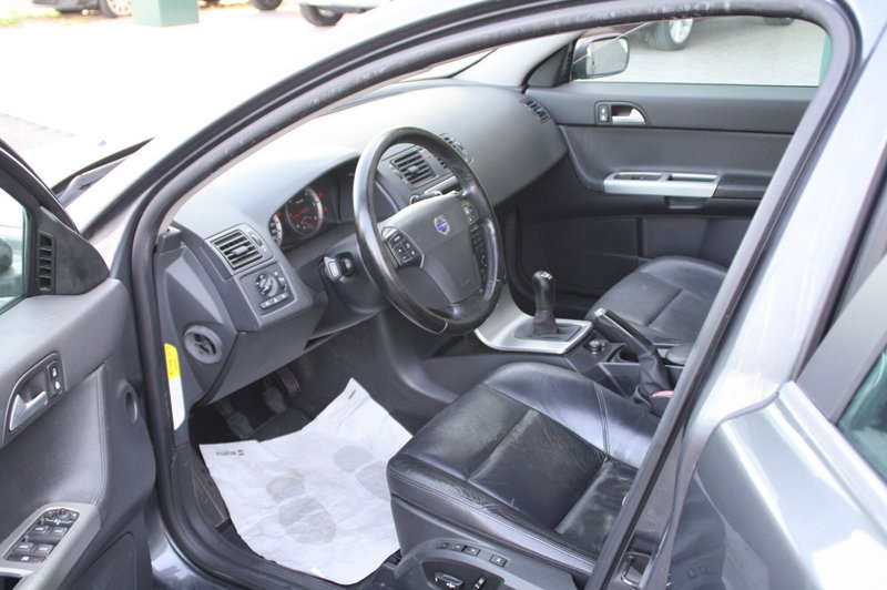 Volvo V50 usata a Pordenone (2)