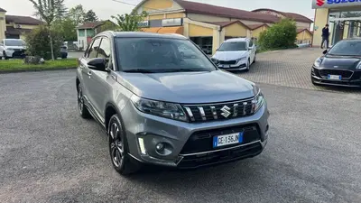 Suzuki Vitara 1.4 Hybrid A/T 4WD AllGrip Starview del 2021 usata a Tortona