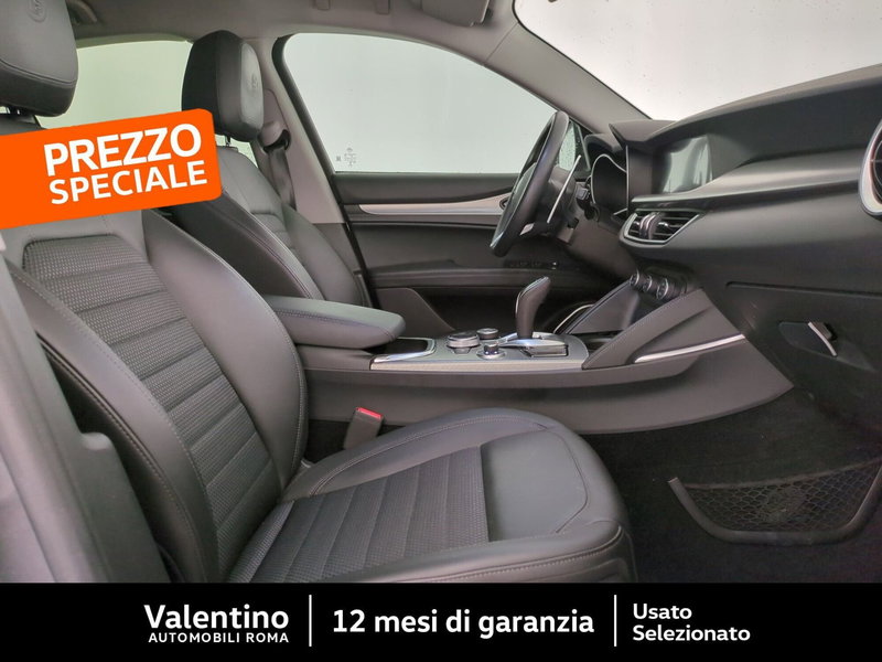 Alfa Romeo Stelvio usata a Roma (13)