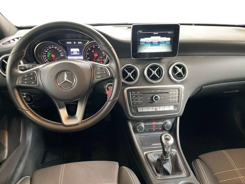 Mercedes-Benz Classe A usata a Milano (9)