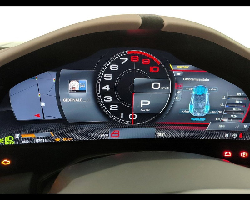 Ferrari Roma Spider usata a Verona (17)