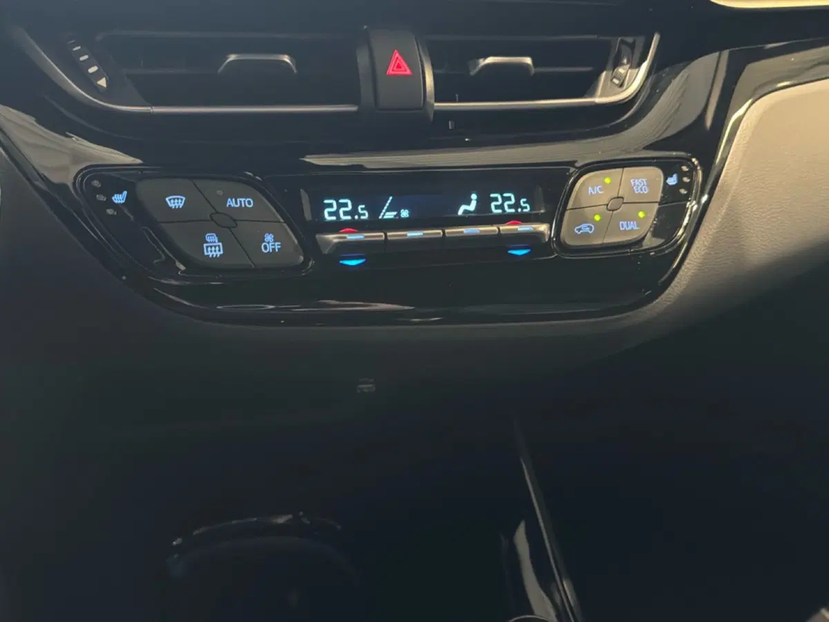 Toyota Toyota C-HR usata a Ferrara (17)