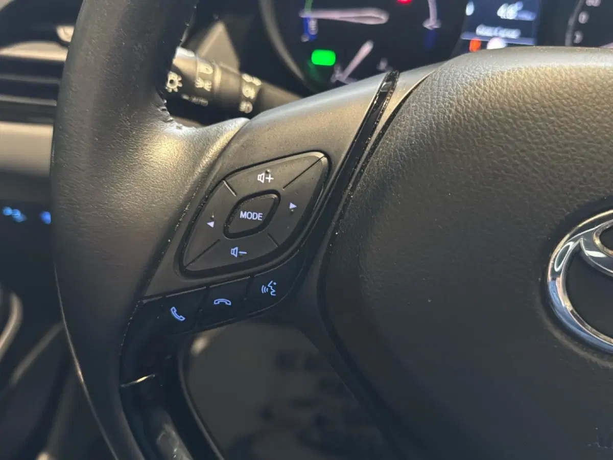 Toyota Toyota C-HR usata a Ferrara (19)