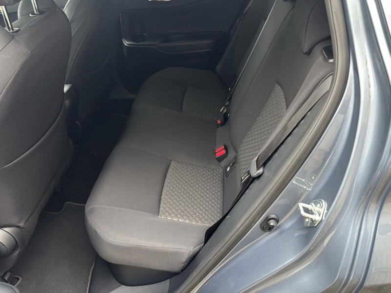 Toyota Toyota C-HR usata a Ferrara (9)